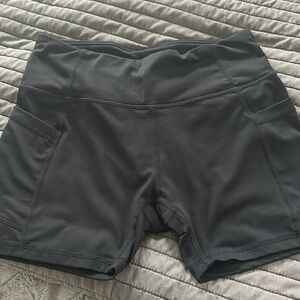 Black, Size Medium, Bike Short